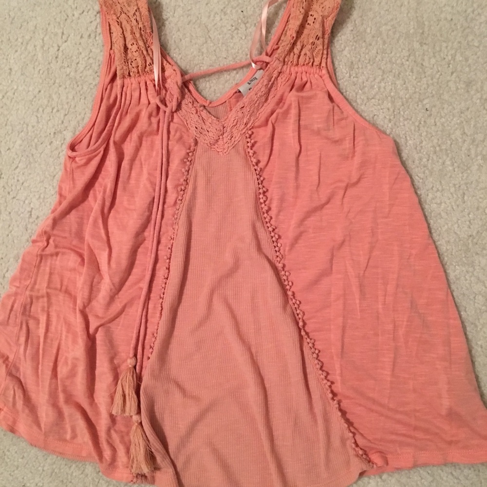 Sleeveless top